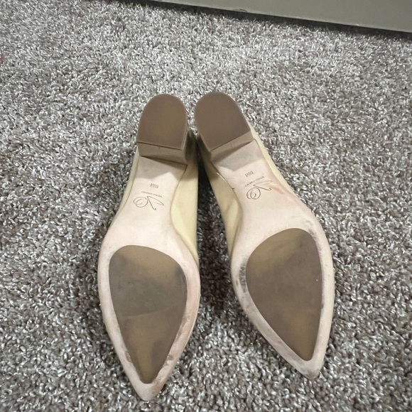 Joan Oloff Nude Riley Patent Leather pointed toe block heel size 9 - Picture 5 of 6